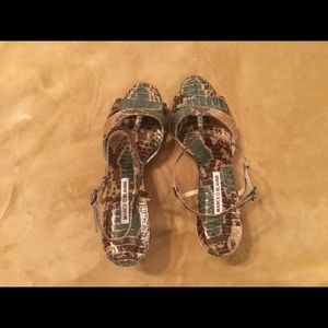 MANOLO BLAHNIK Beautifu Leopard Skin Sandals Sz 40